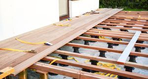 Holzterrasse Selber Bauen Tipps SAT 1 Ratgeber