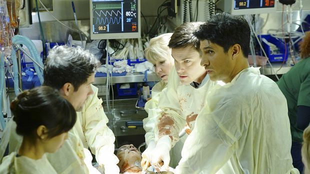 Code Black - Code Black - Staffel 1 Episode 15: Das Messer Im Hals