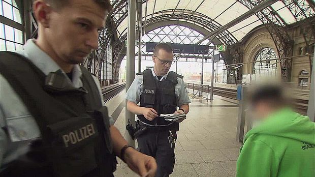 Achtung Kontrolle - Dienstag: Krawall Am Hauptbahnhof